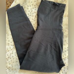 Beyond Yoga Beyond the Bump 7/8 leggings